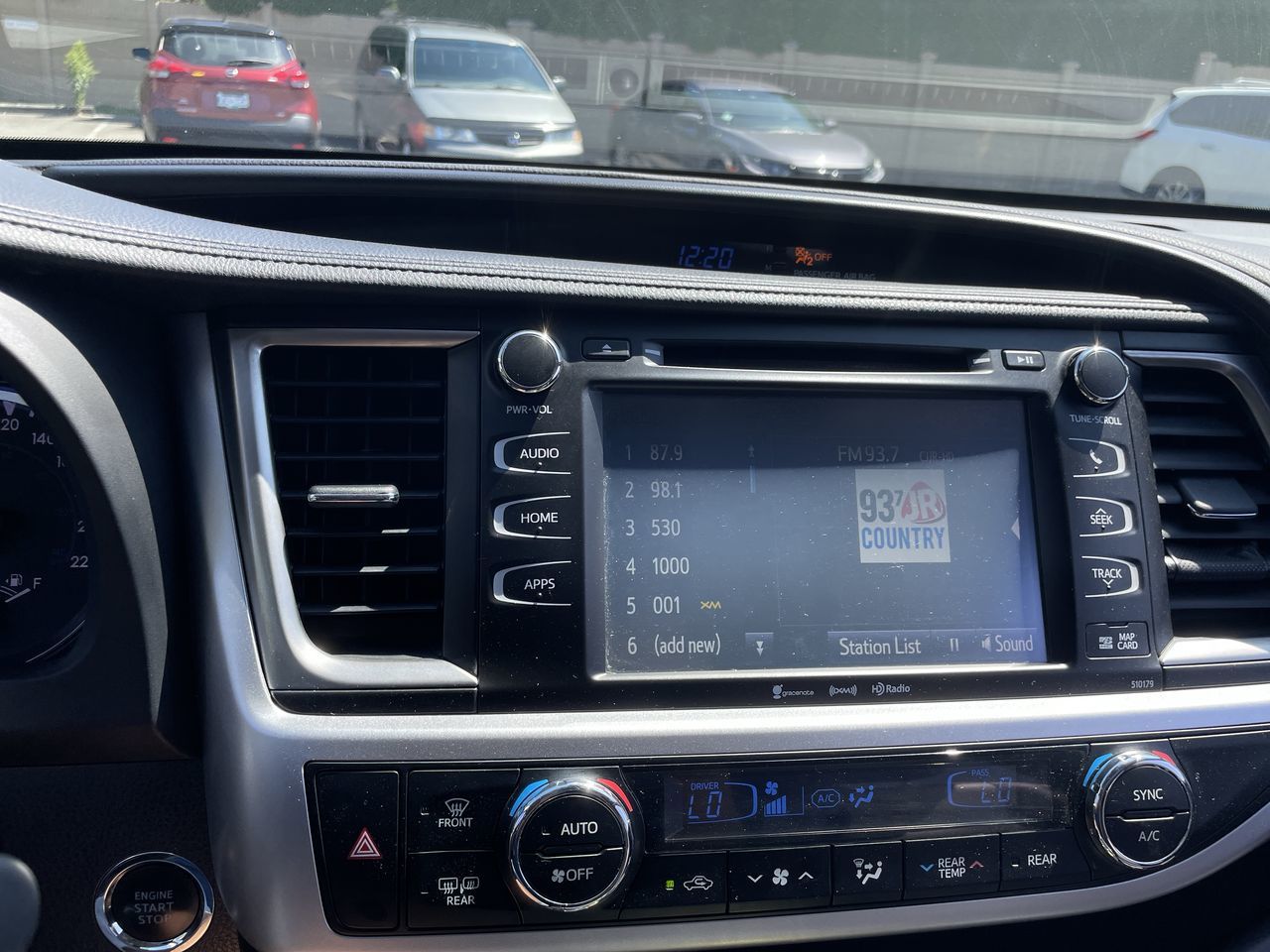 Toyota Highlander  2018 à Surrey, Colombie-Britannique