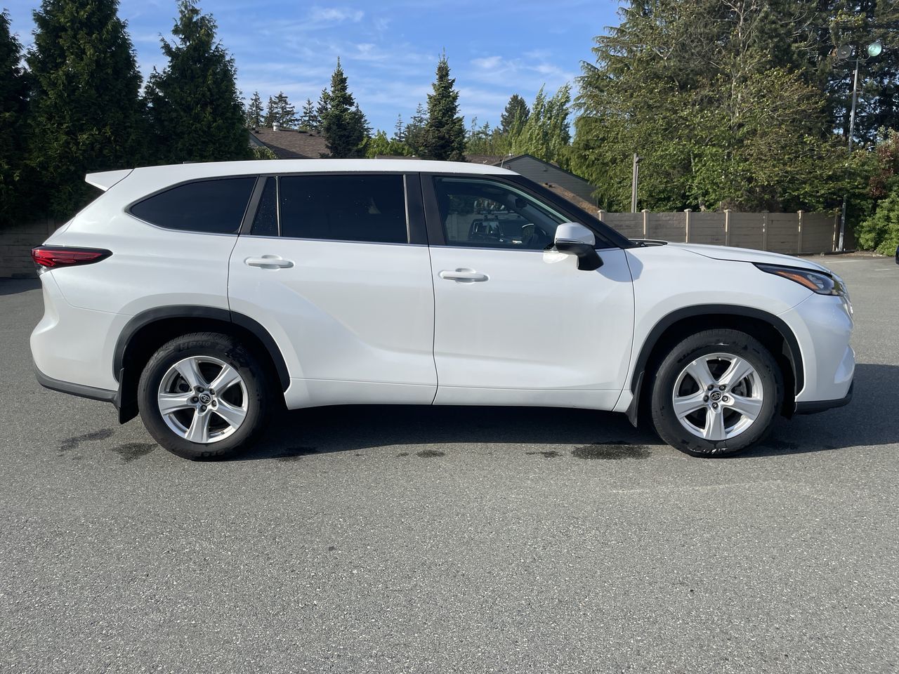 2023 Toyota Highlander in Surrey, British Columbia