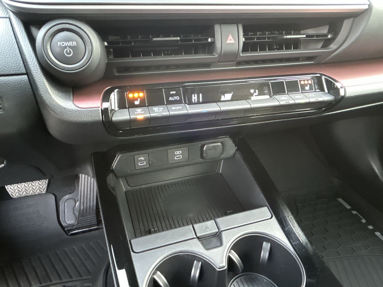 2025 Toyota Prius Plug-in Hybrid