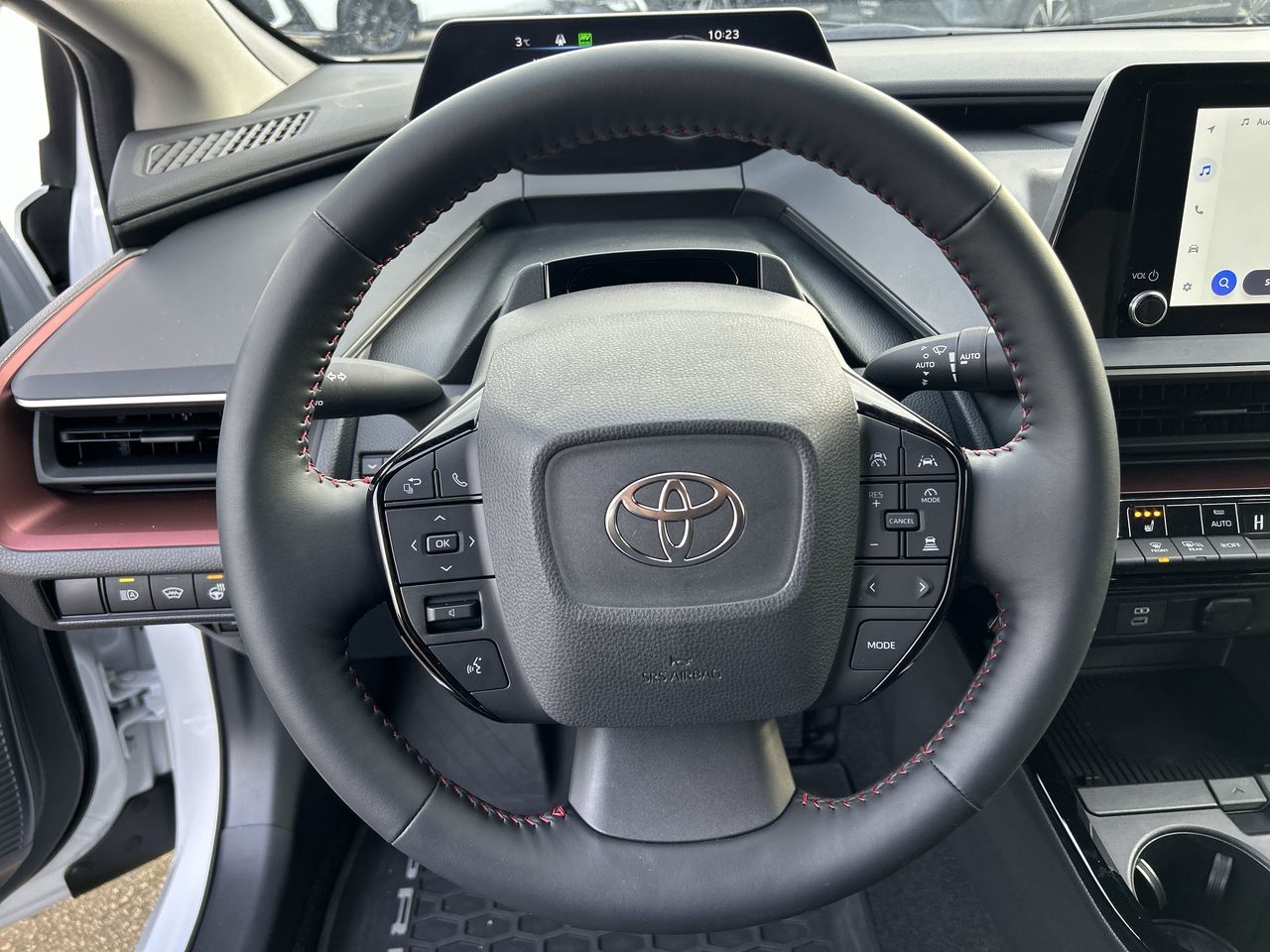 2025 Toyota Prius Plug-in Hybrid