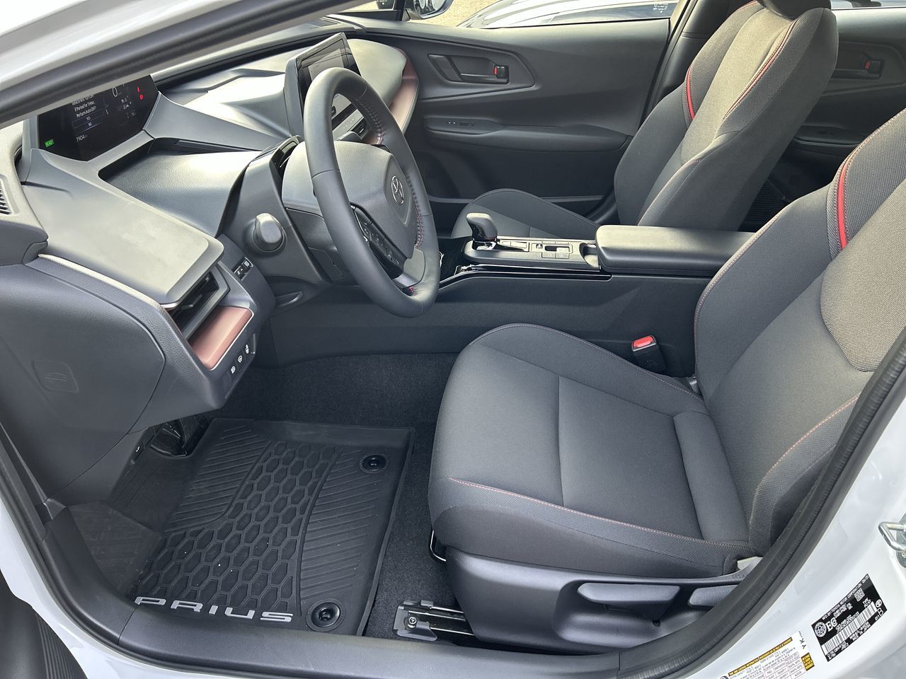 2025 Toyota Prius Plug-in Hybrid