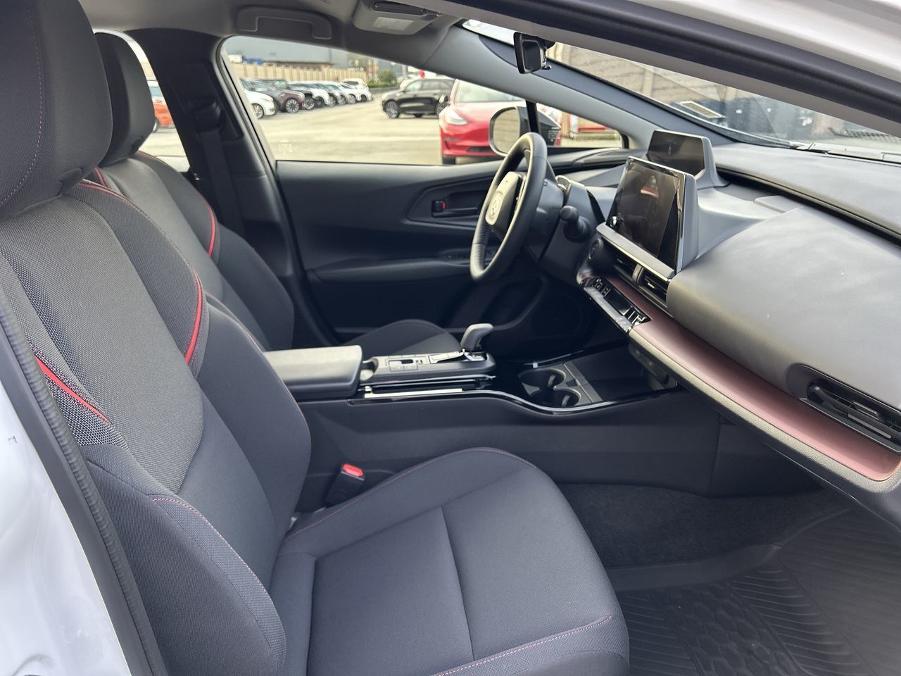 2025 Toyota Prius Plug-in Hybrid