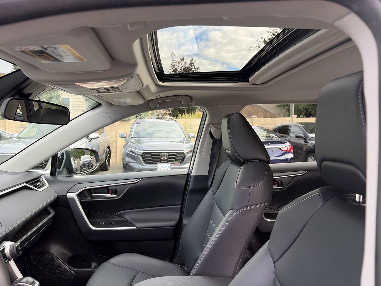 2025 Toyota RAV4 Hybrid