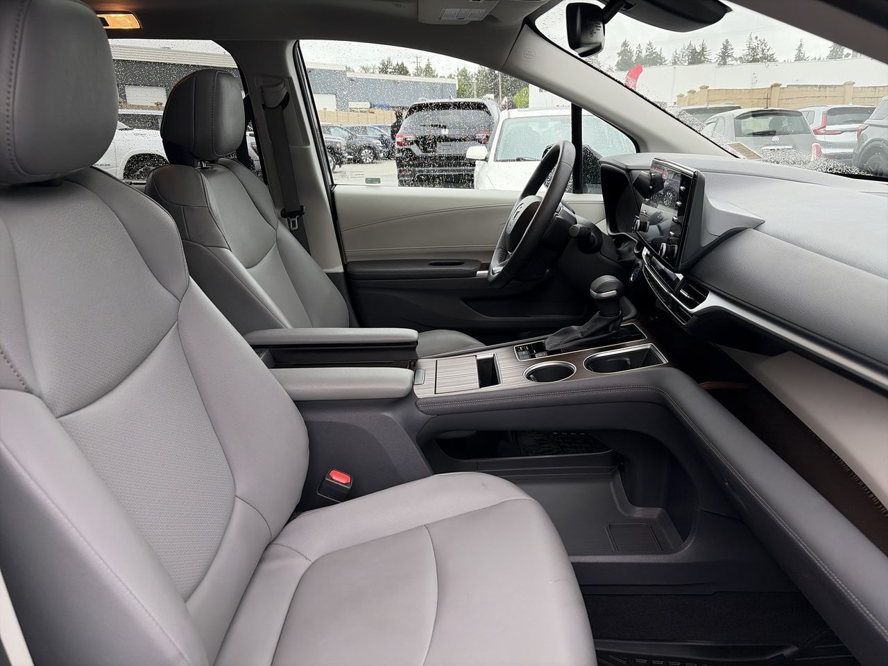 2022 Toyota Sienna Hybrid