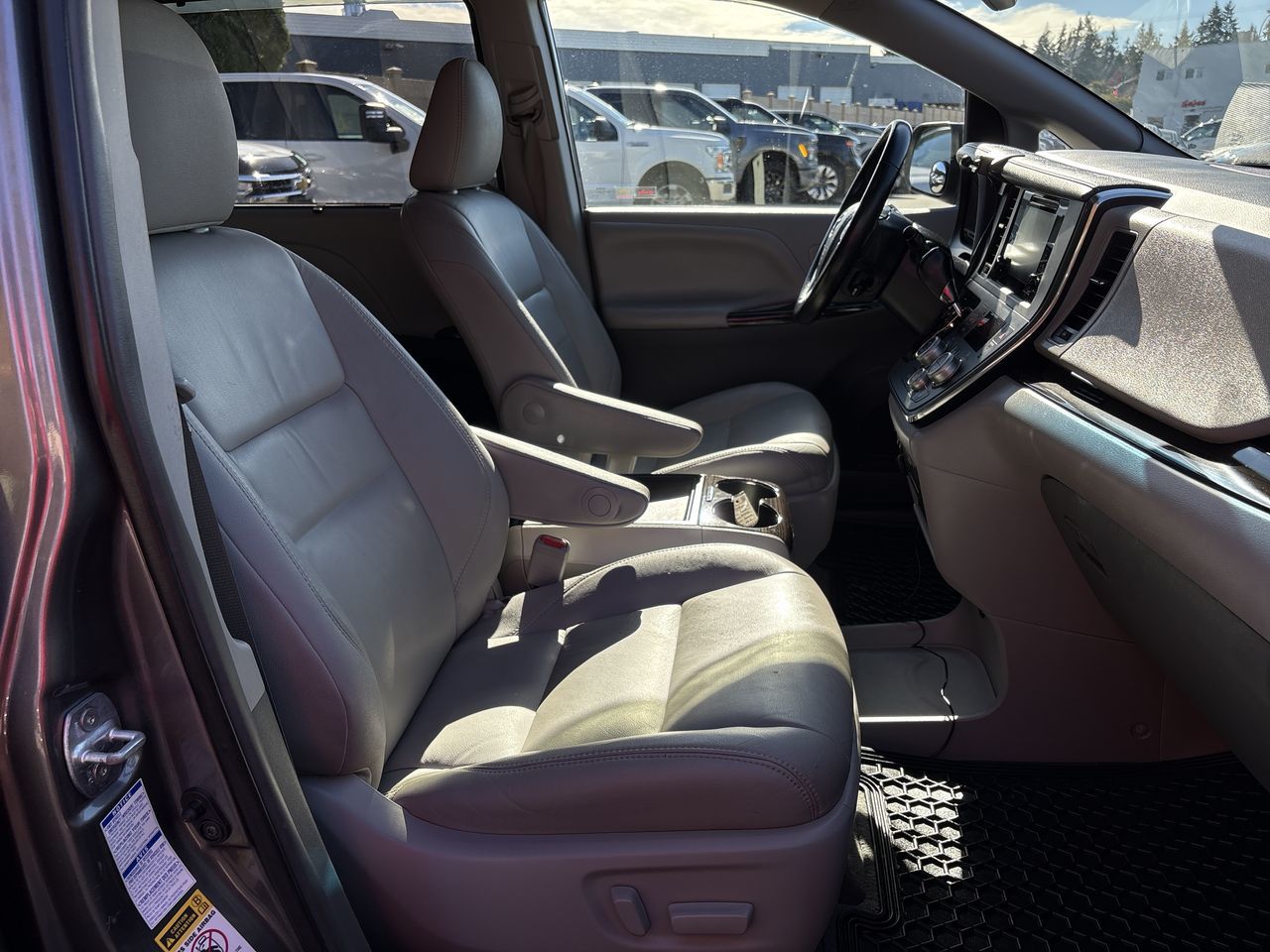 2017  Sienna