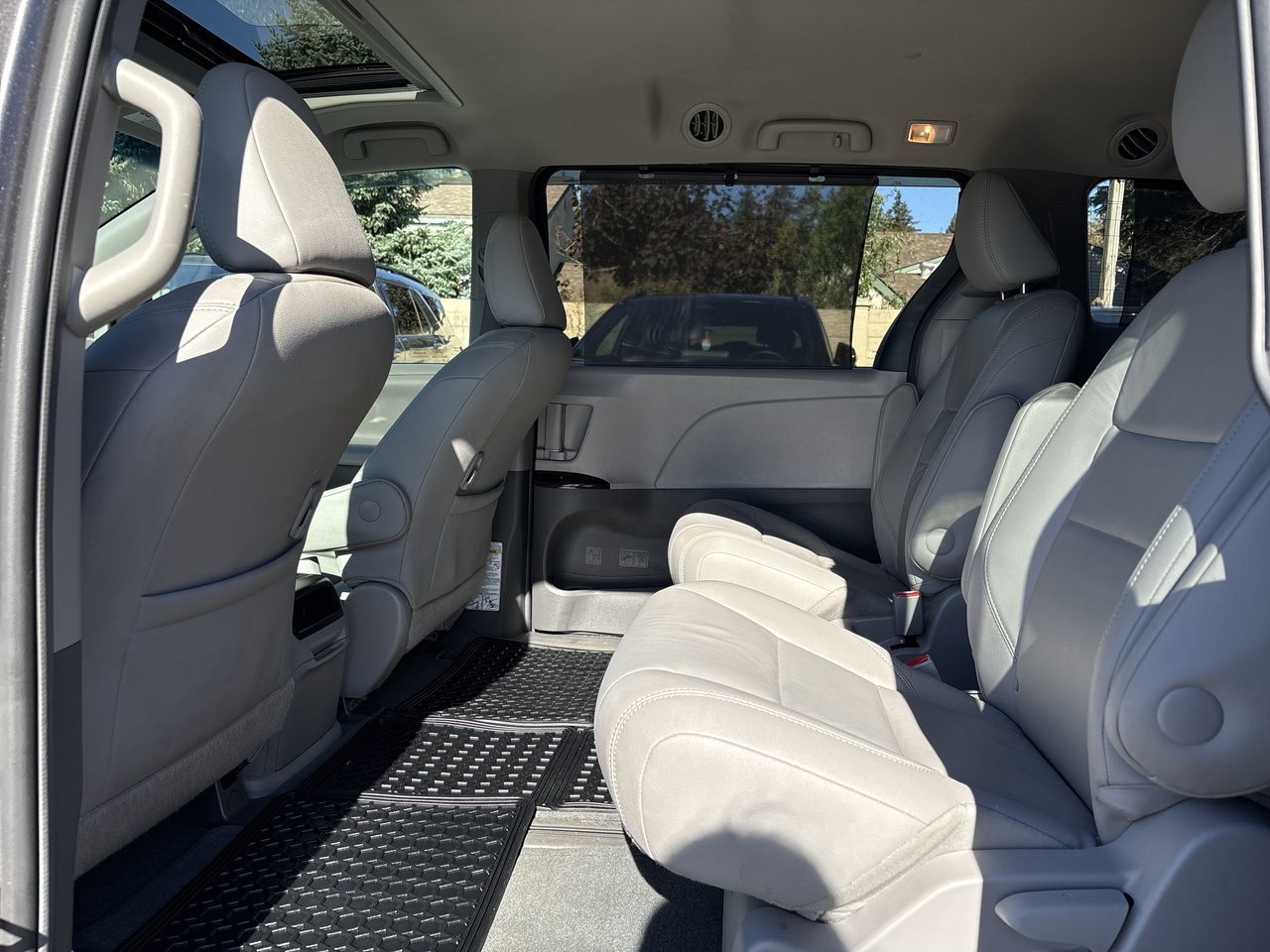 2017  Sienna