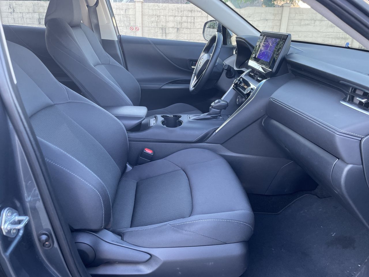 2024 Toyota VENZA HYBRID