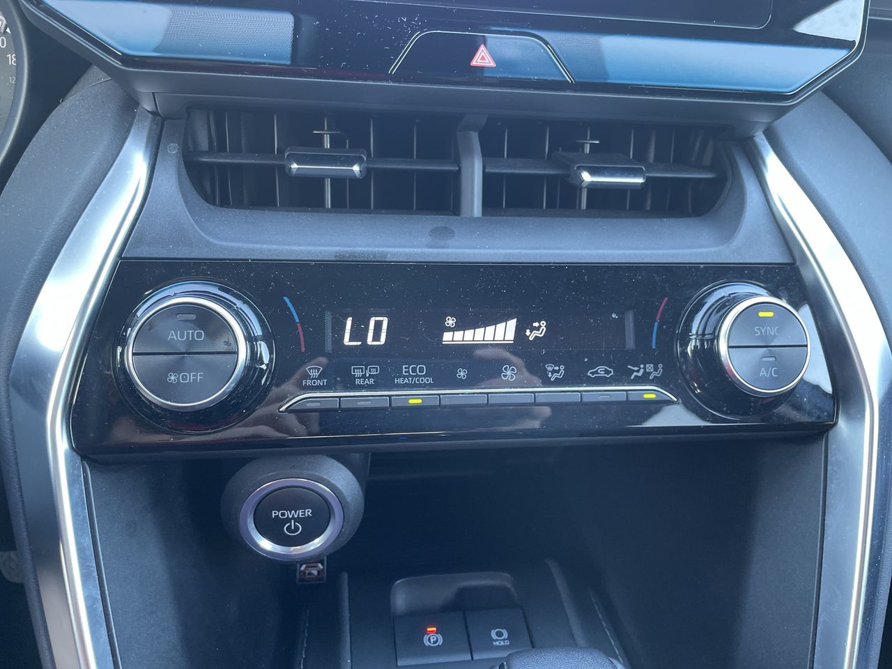 2024 Toyota VENZA HYBRID