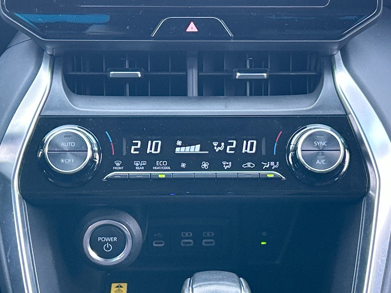 2024 Toyota VENZA HYBRID