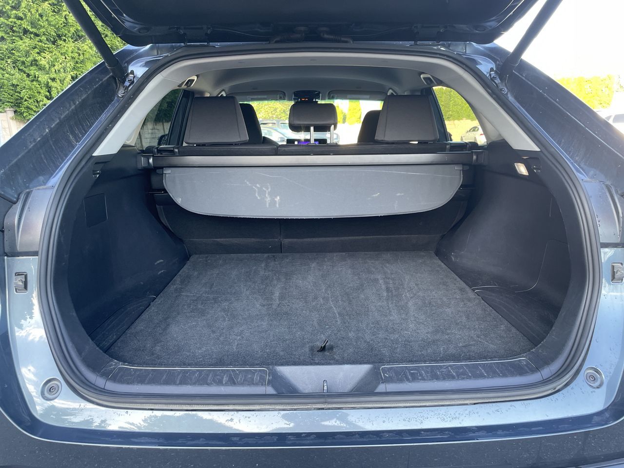 2024 Toyota VENZA HYBRID