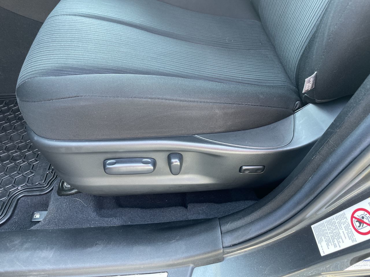 2016 Toyota Venza in Surrey, British Columbia