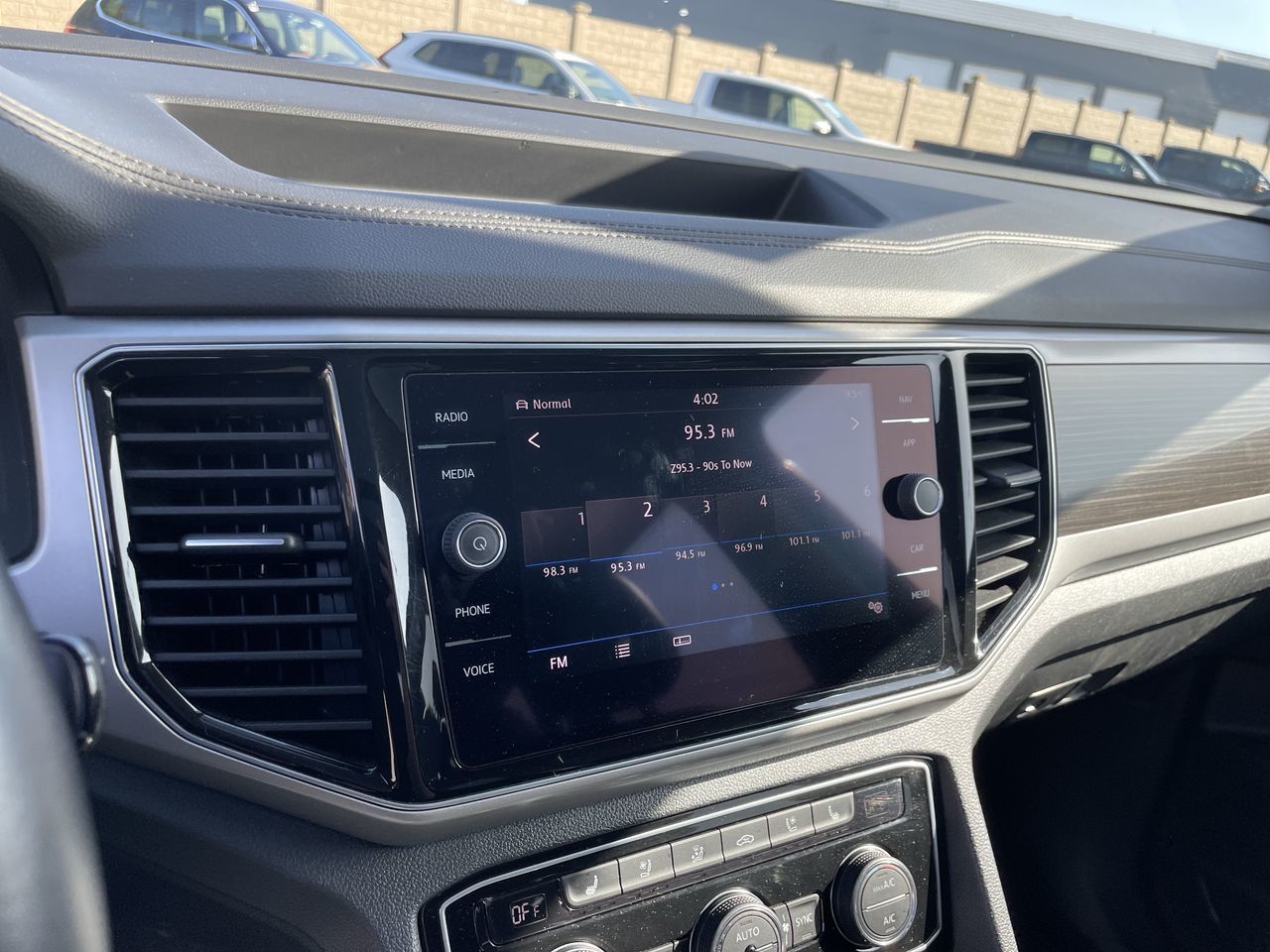 2018 Volkswagen Atlas in Surrey, British Columbia