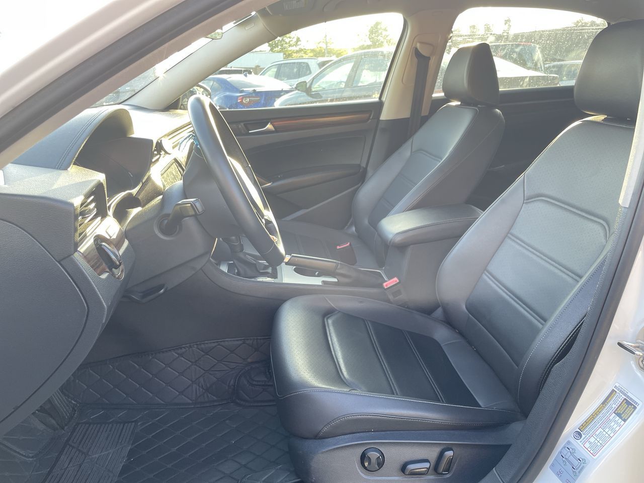 Volkswagen Passat  2022 à Surrey, Colombie-Britannique