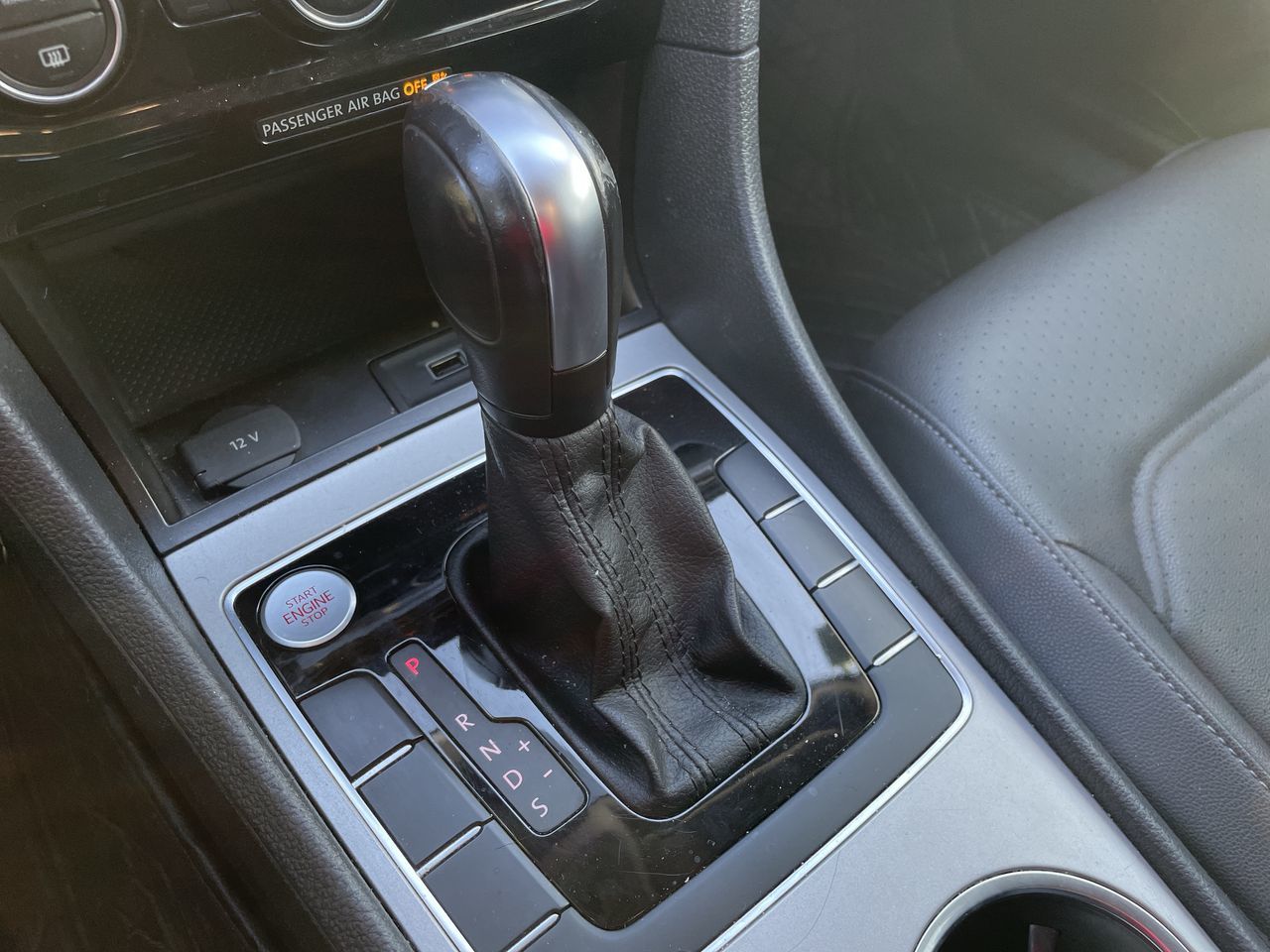 Volkswagen Passat  2022 à Surrey, Colombie-Britannique