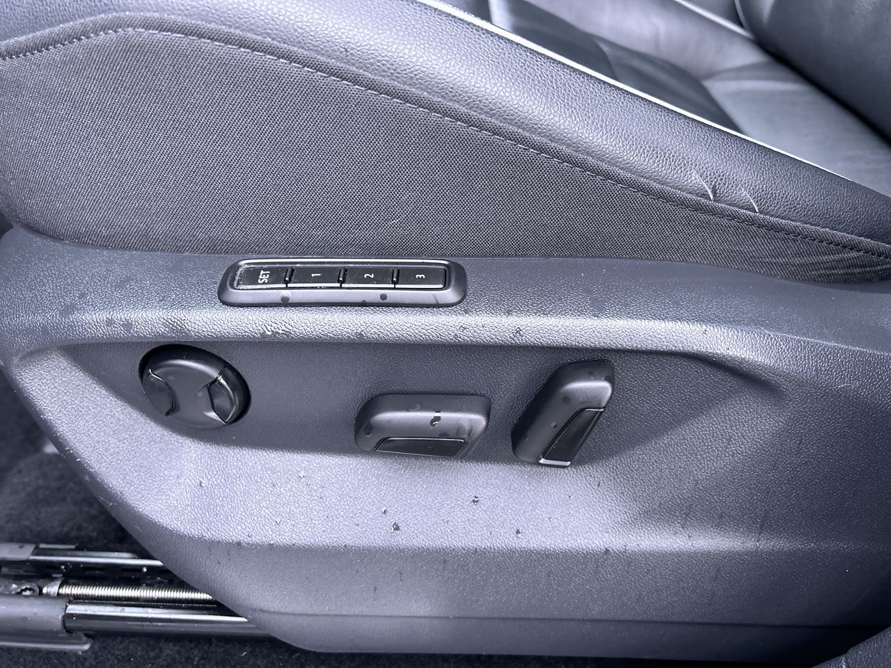 2019 Volkswagen Tiguan in Surrey, British Columbia