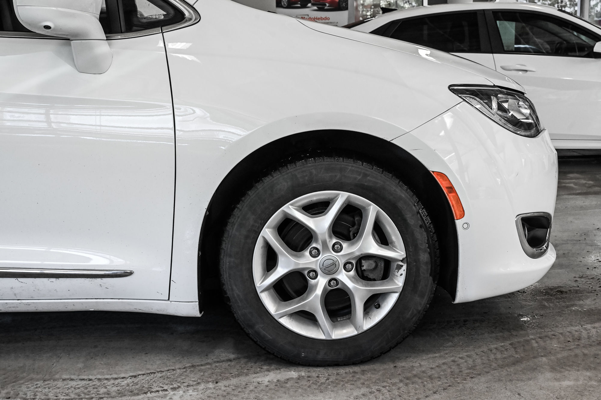 2017 Chrysler Pacifica in Verdun, Quebec