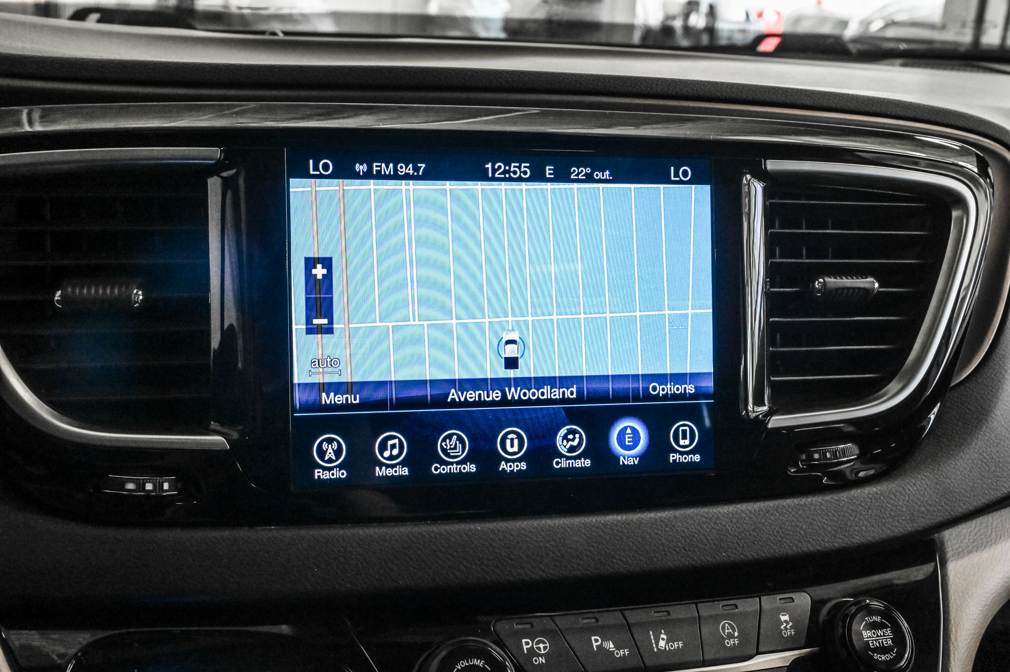 2017 Chrysler Pacifica in Verdun, Quebec