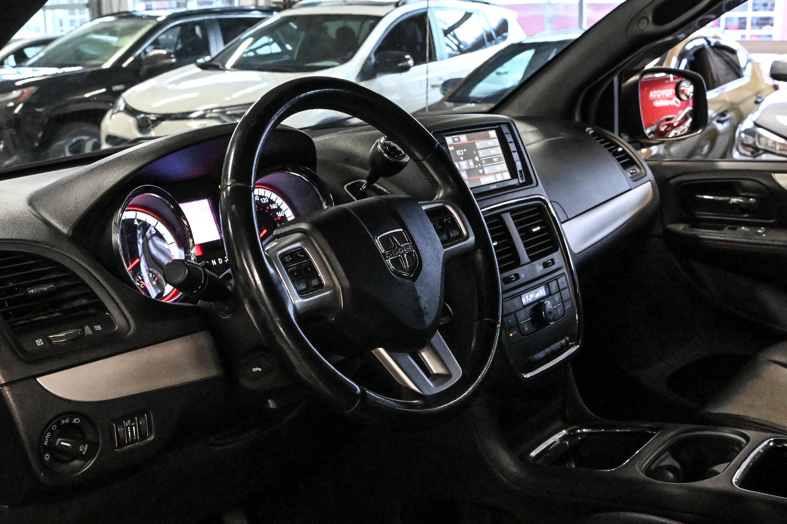 Dodge Grand Caravan  2014