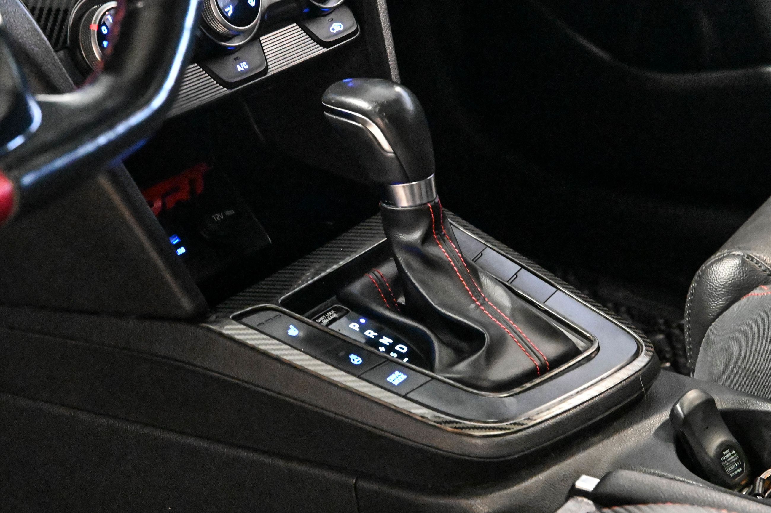 Hyundai Elantra  2019