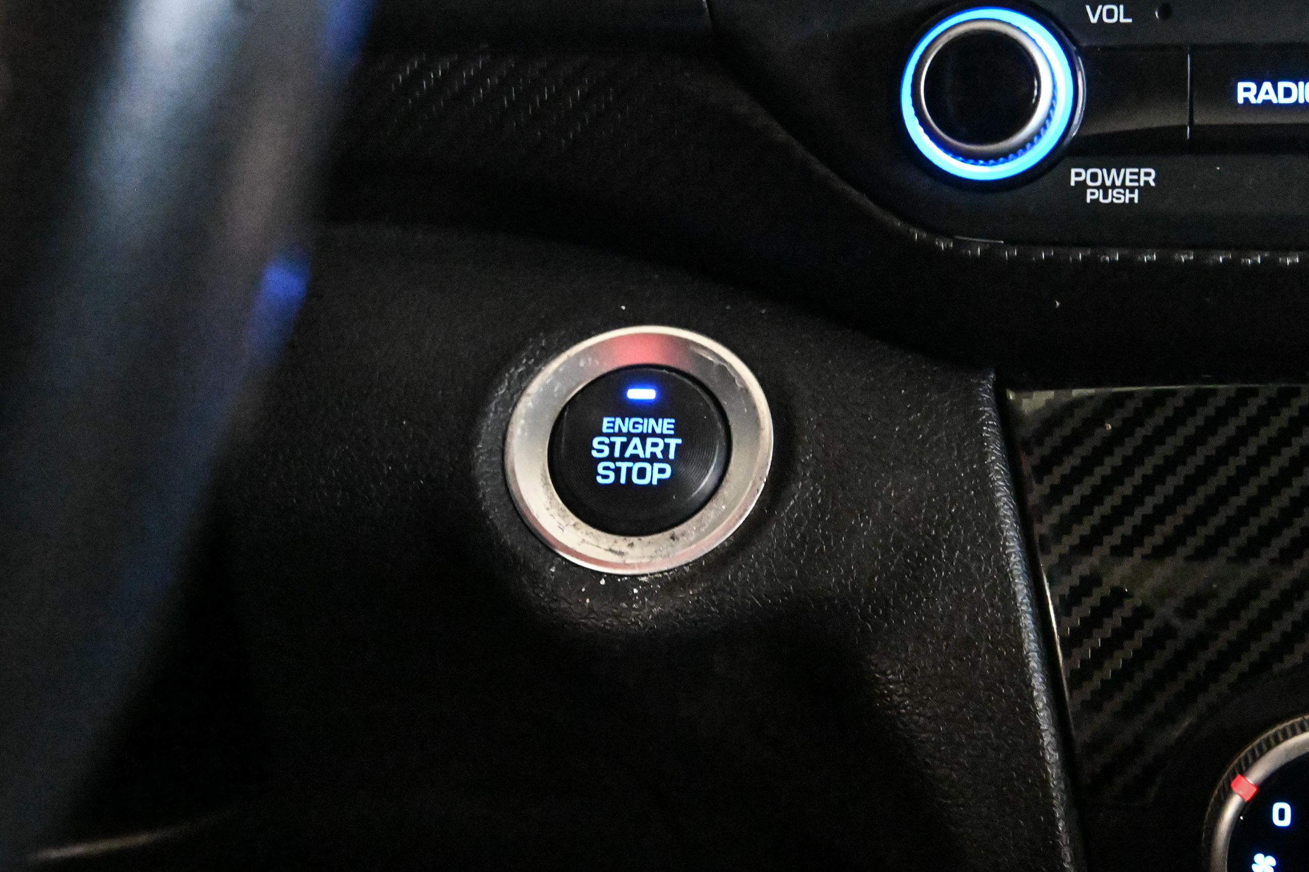 Hyundai Elantra  2019