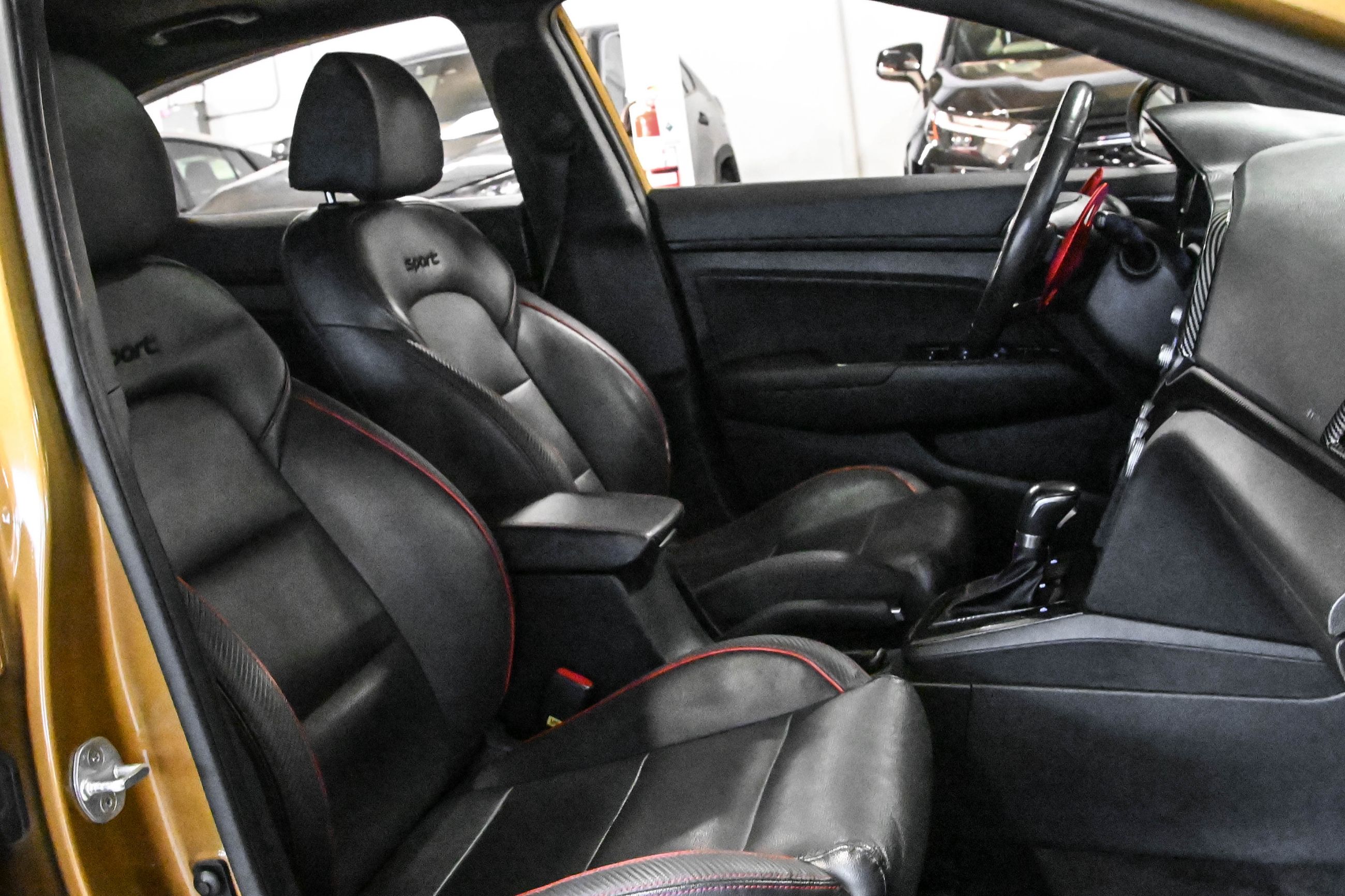 Hyundai Elantra  2019