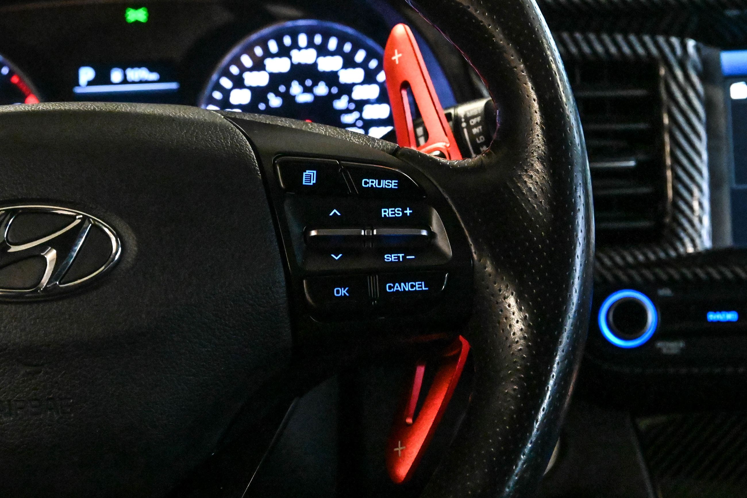 Hyundai Elantra  2019