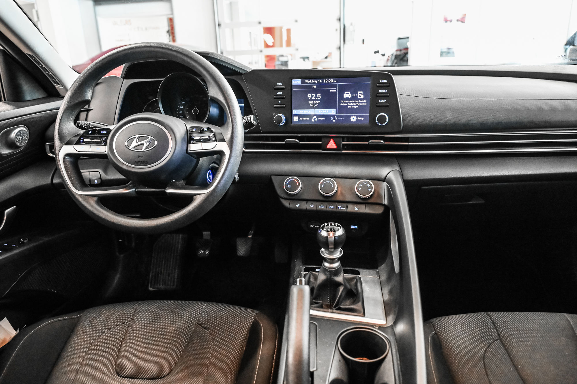 Hyundai Elantra  2022 à Verdun, Québec
