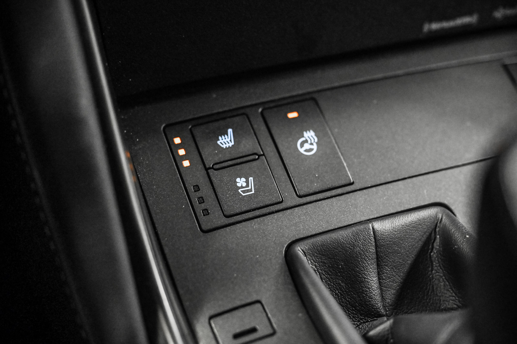 2022 Lexus IS in Verdun, Quebec