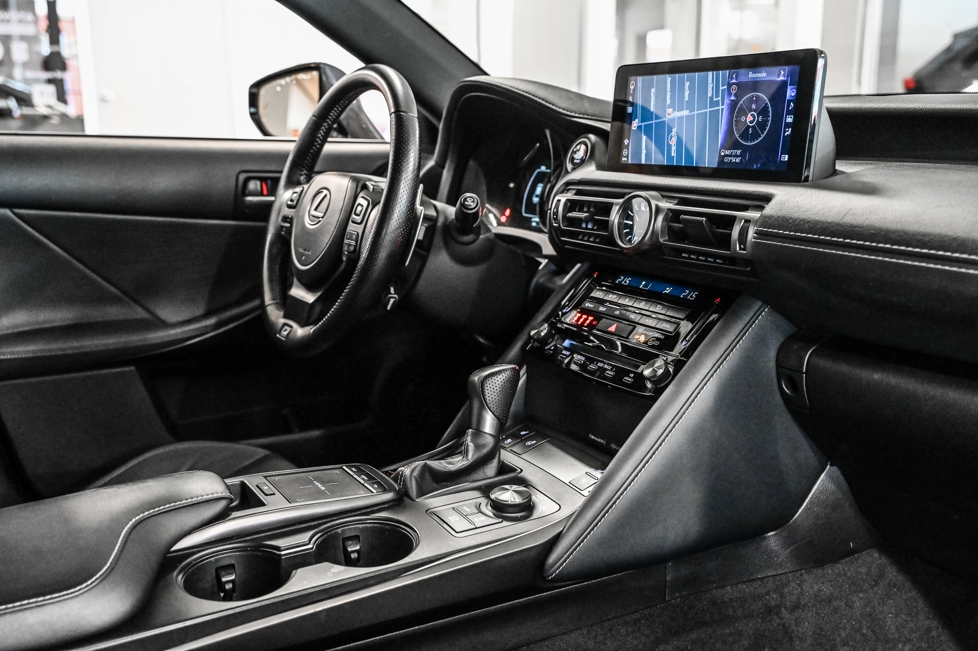2022 Lexus IS in Verdun, Quebec