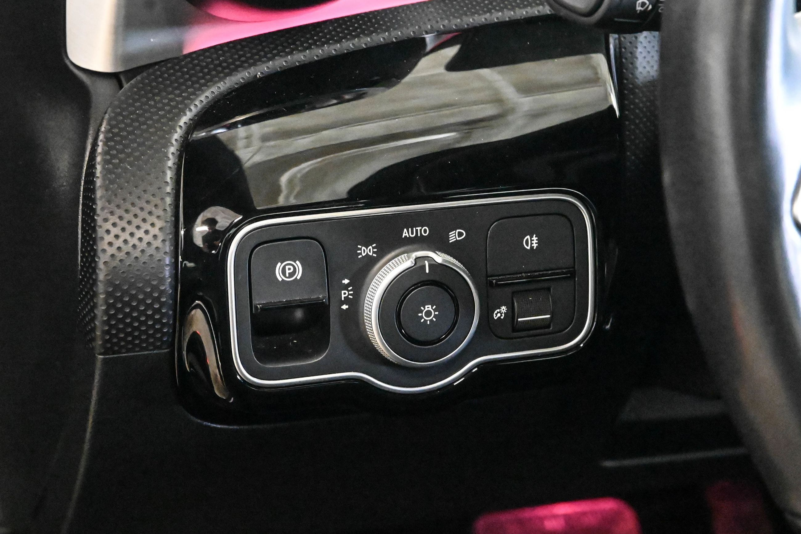 Mercedes-Benz CLA 250  2025