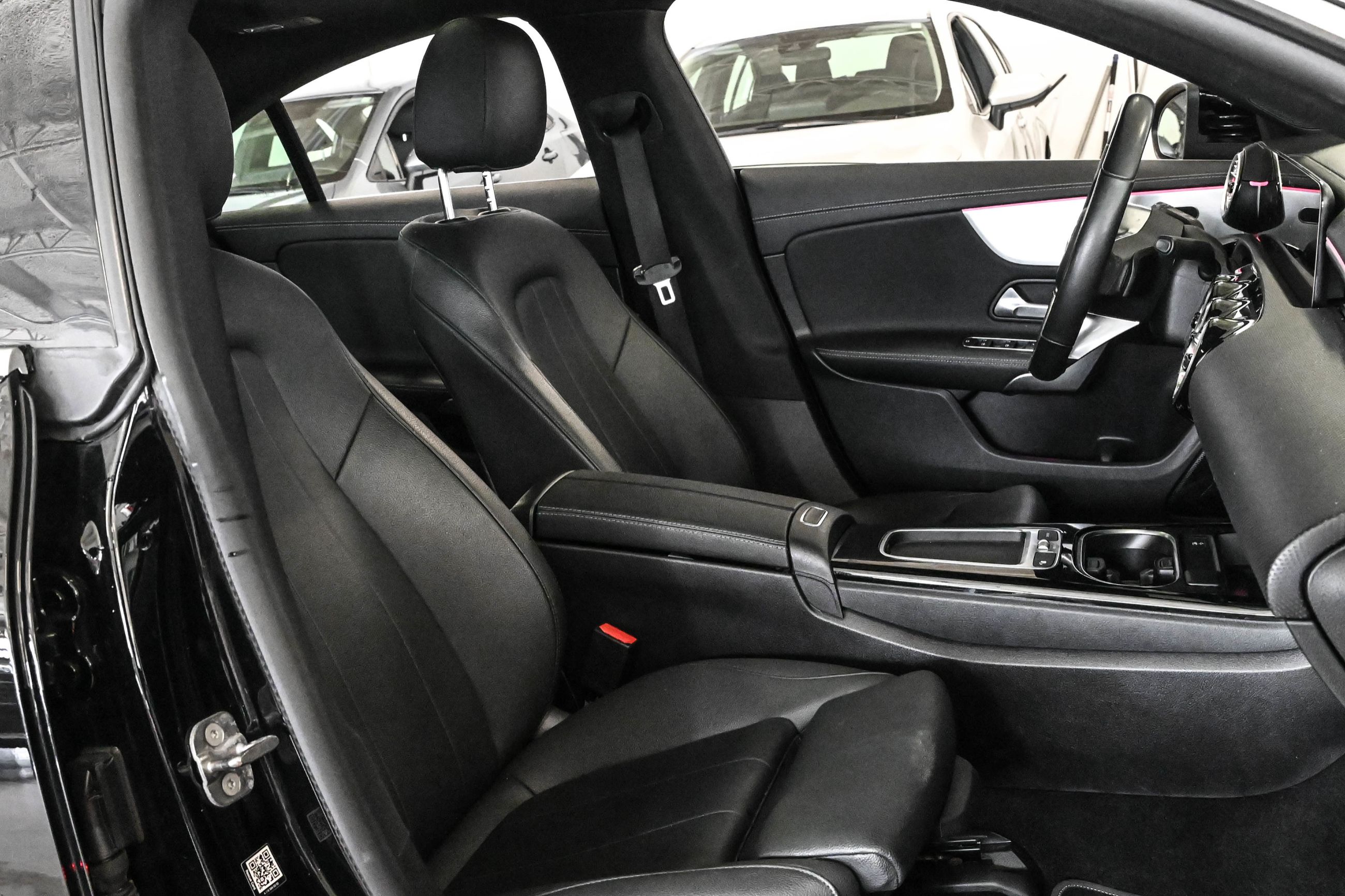 Mercedes-Benz CLA 250  2025