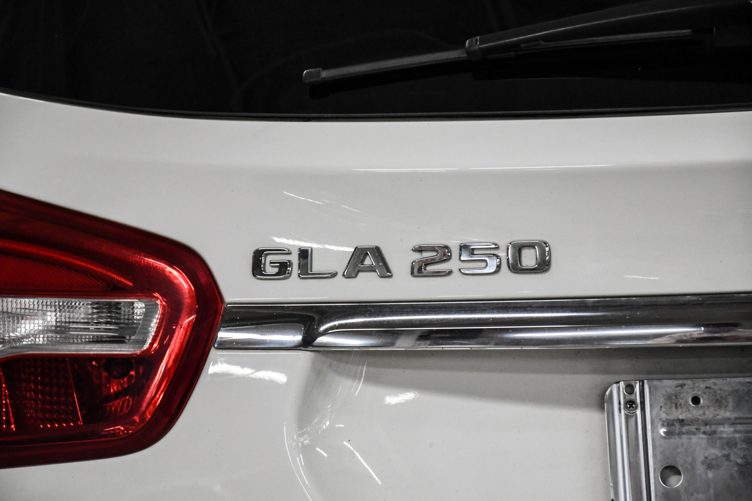 Mercedes-Benz GLA  2017