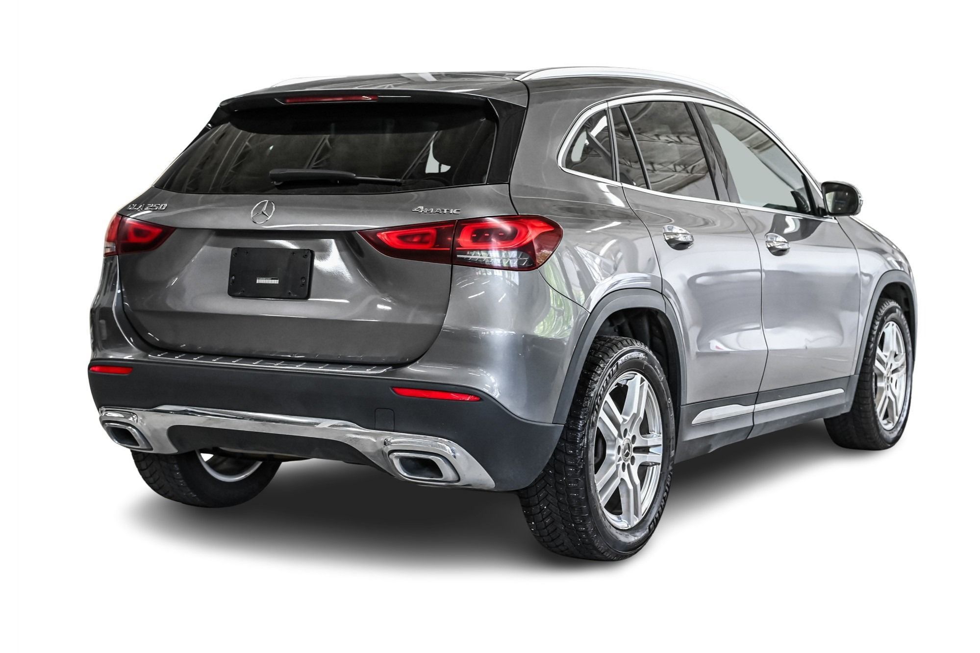 Mercedes-Benz GLA  2023