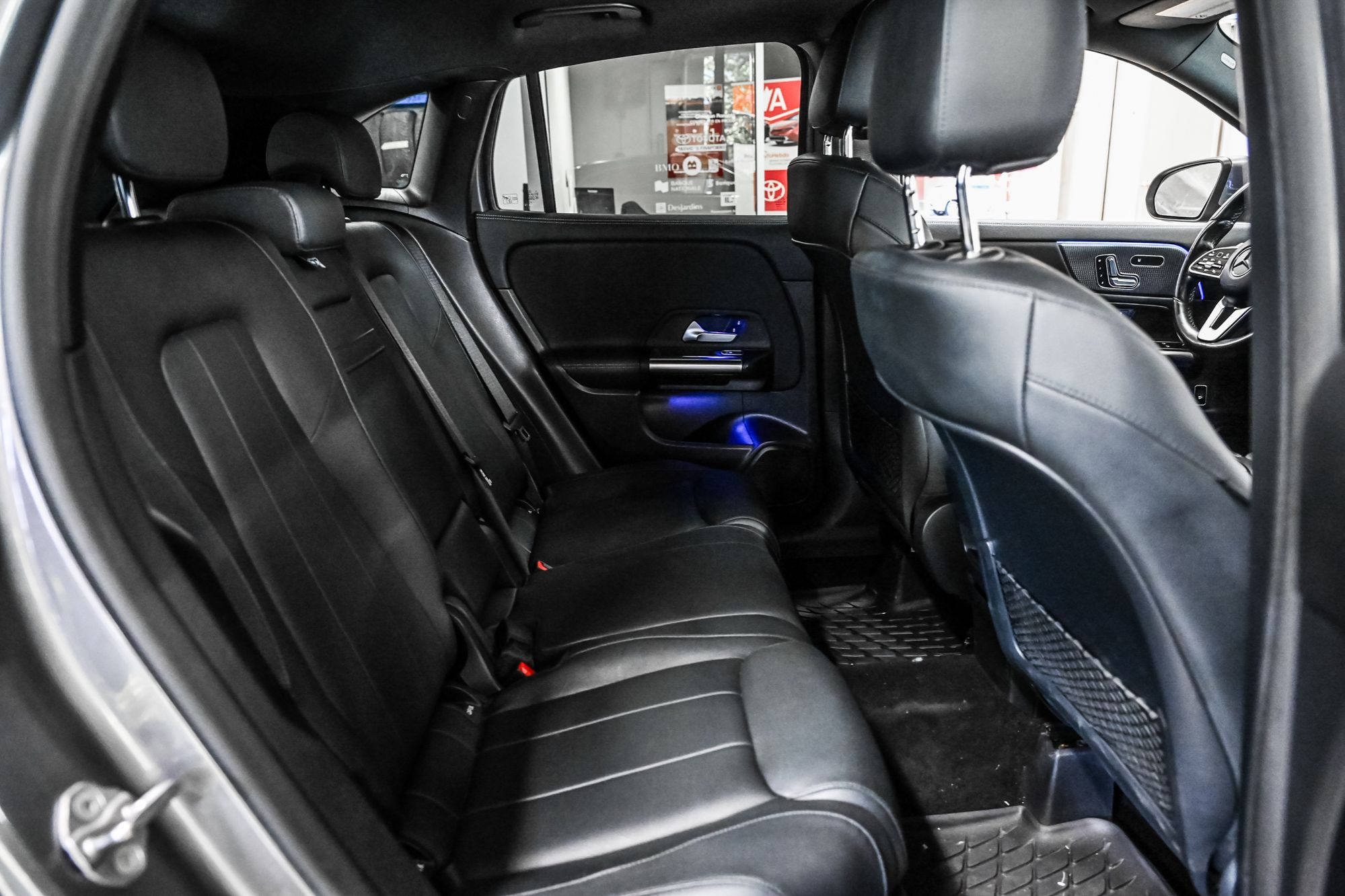 Mercedes-Benz GLA  2023