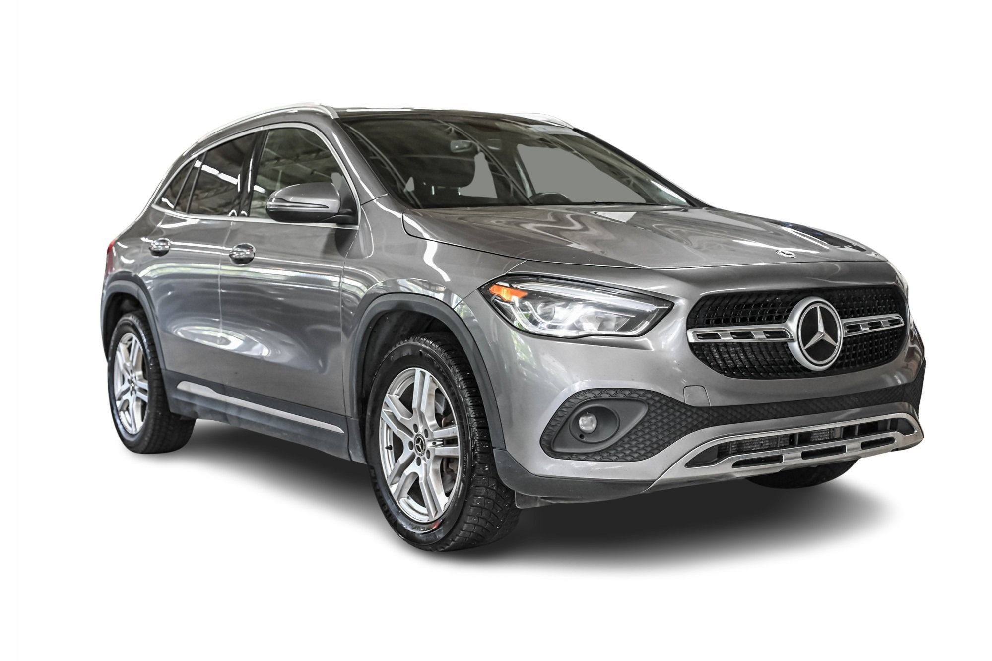Mercedes-Benz GLA  2023