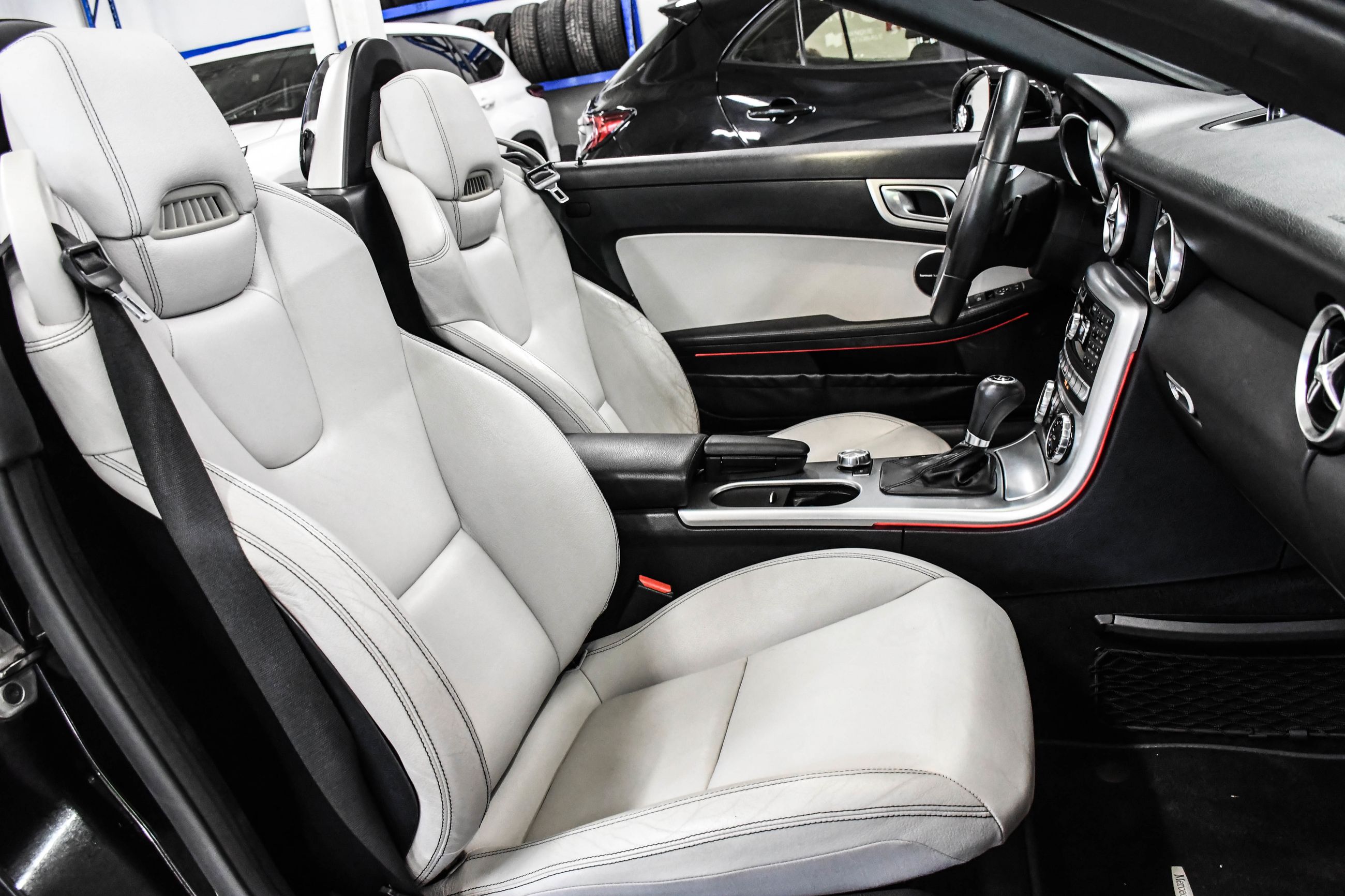 Mercedes-Benz SLK-Class  2013