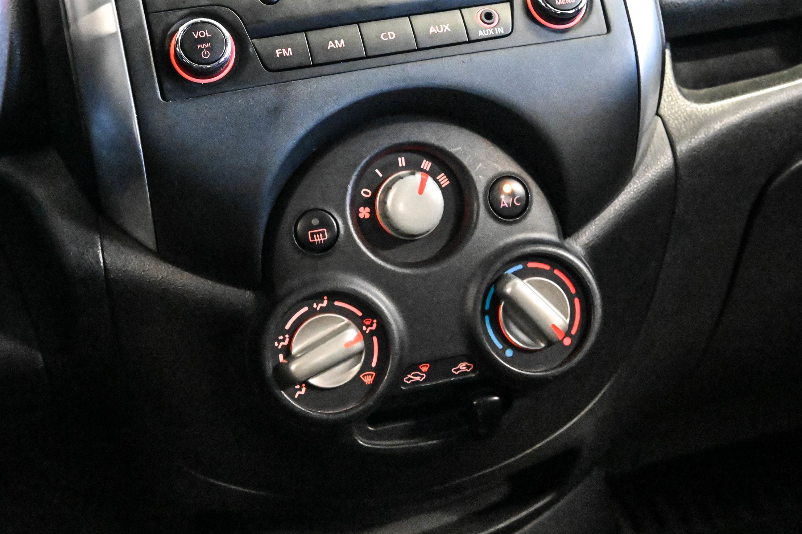 Nissan Versa Note  2014