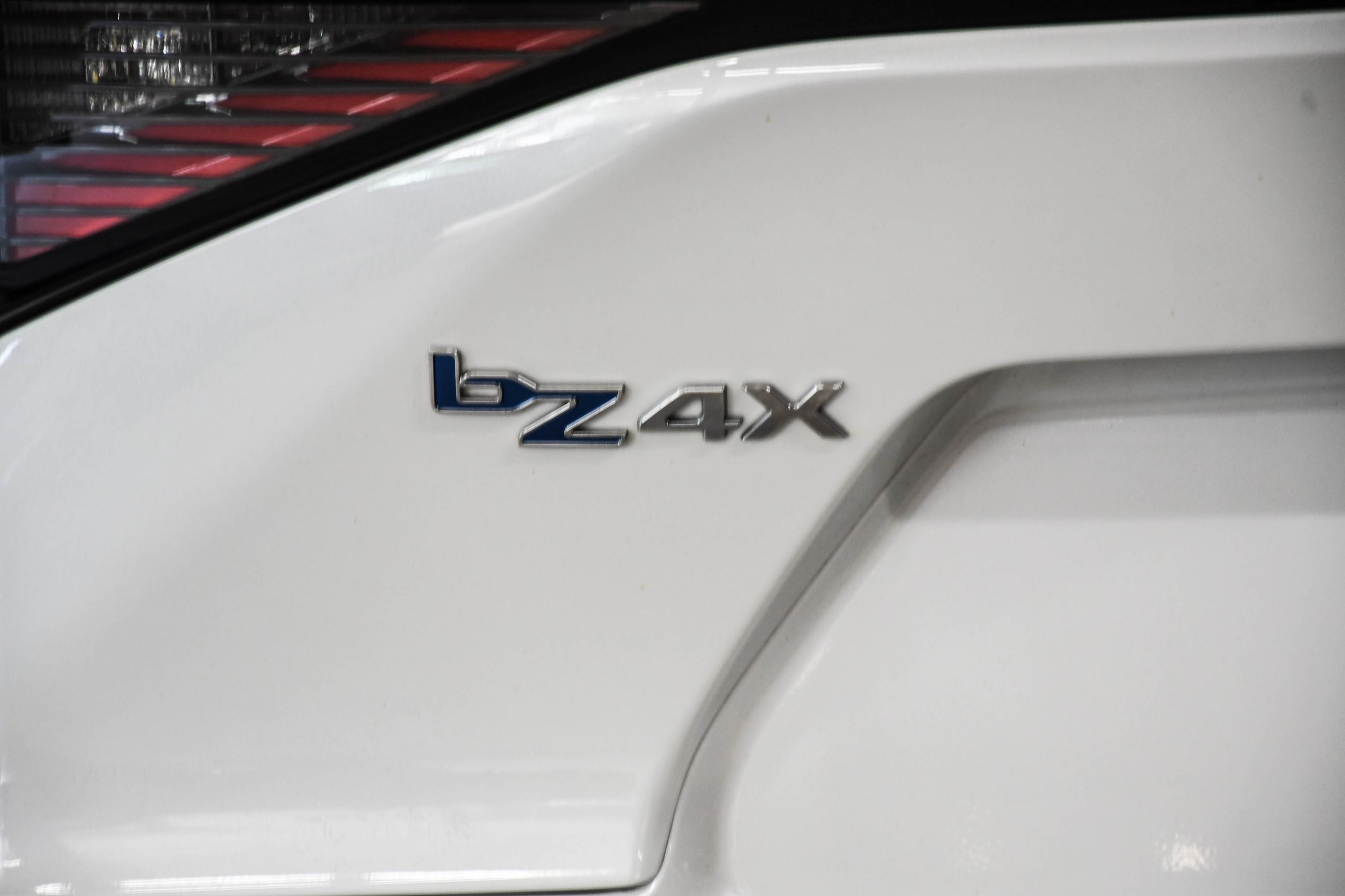 2023 Toyota bZ4X