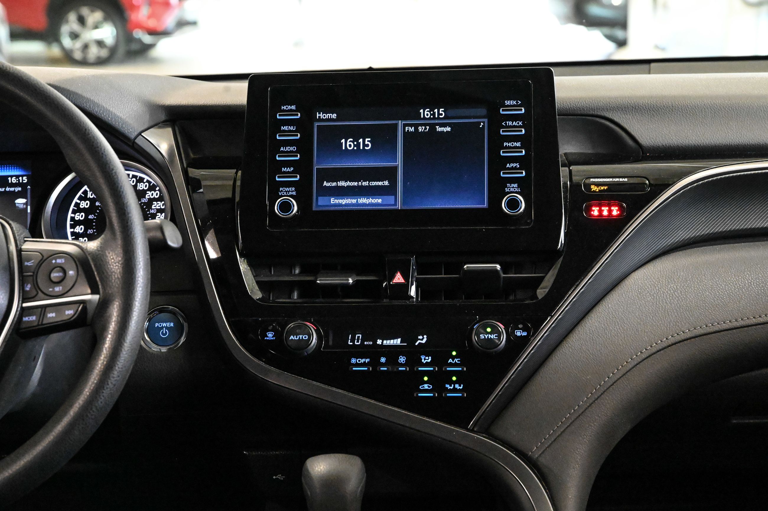 Toyota Camry Hybrid  2021