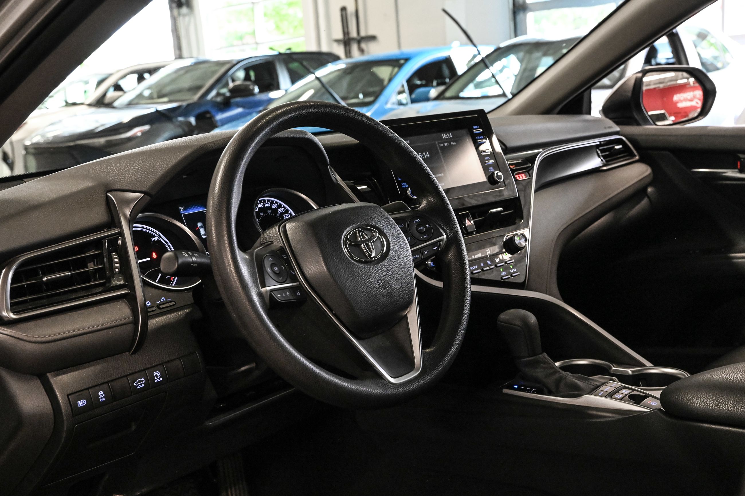 Toyota Camry Hybrid  2021