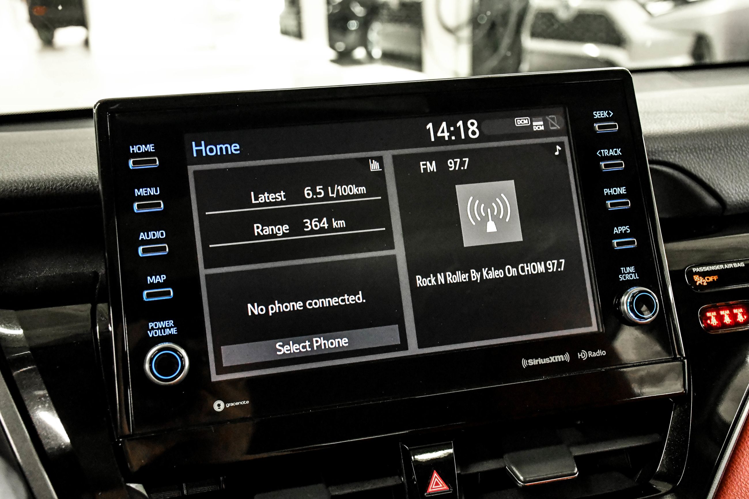 2022 Toyota Camry Hybrid