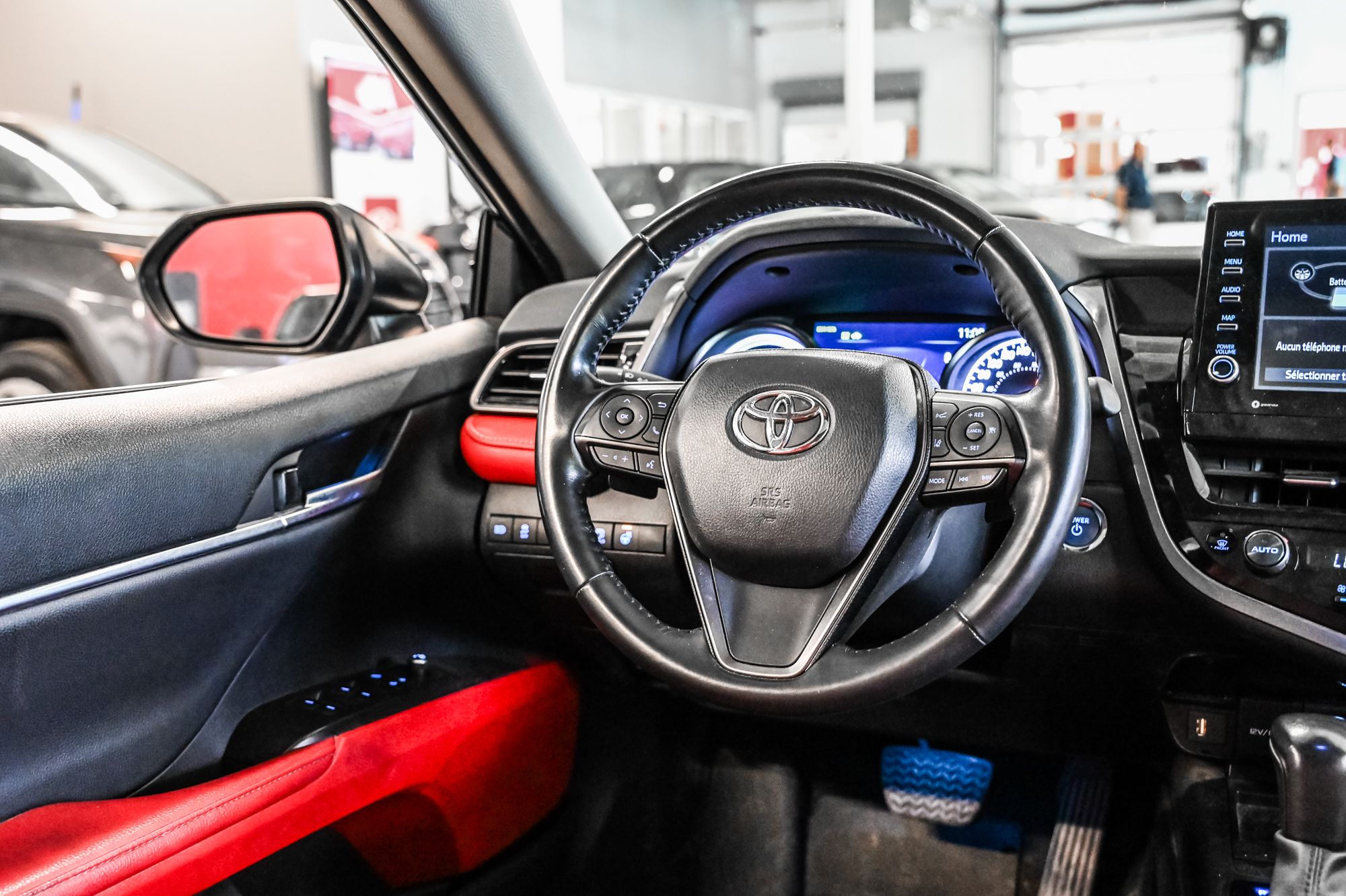 Toyota Camry Hybrid  2023 à Verdun, Québec