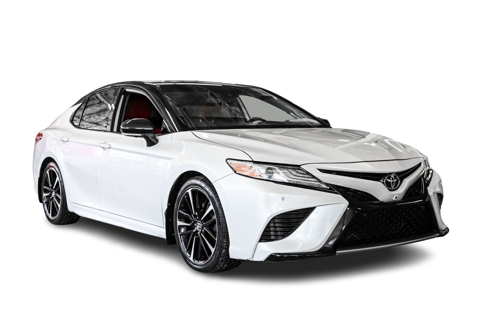 2020 Toyota Camry in Verdun, Quebec