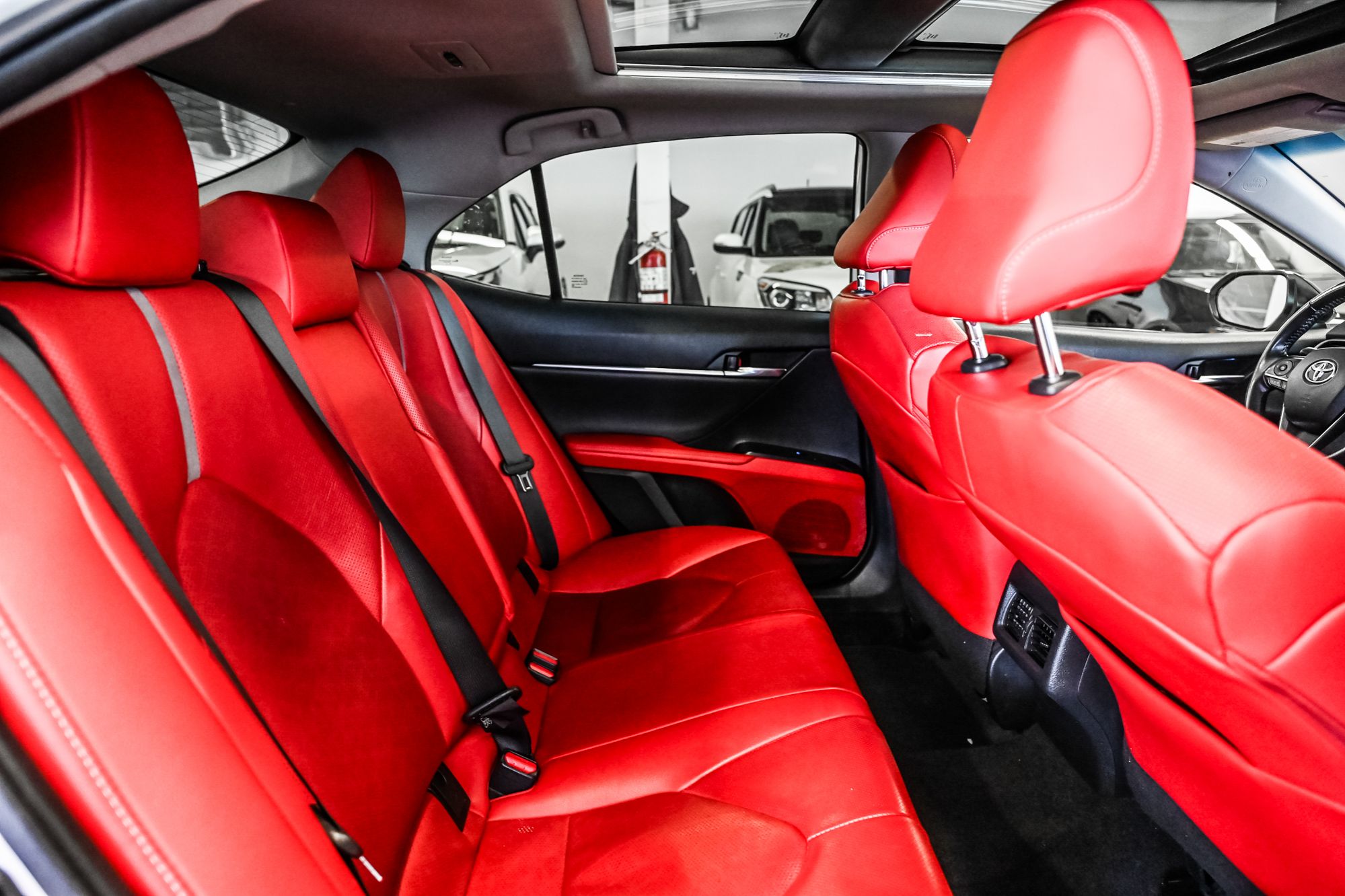 2020 Toyota Camry in Verdun, Quebec