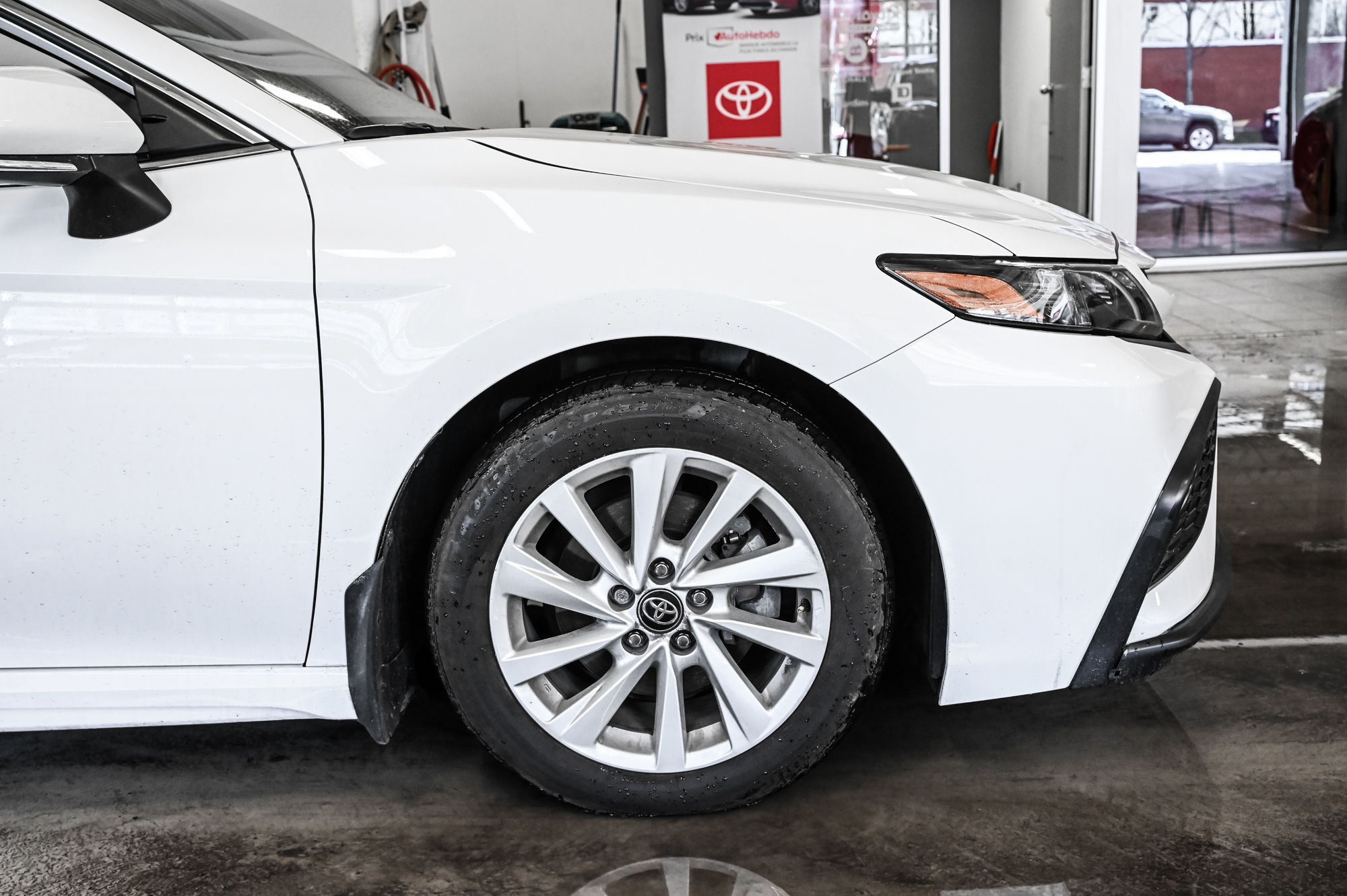 2022 Toyota Camry in Verdun, Quebec