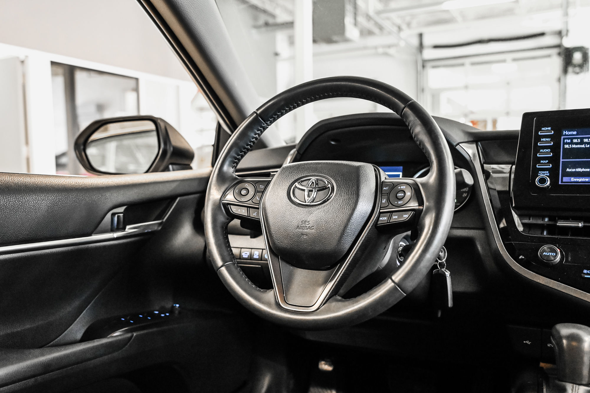 2022 Toyota Camry in Verdun, Quebec