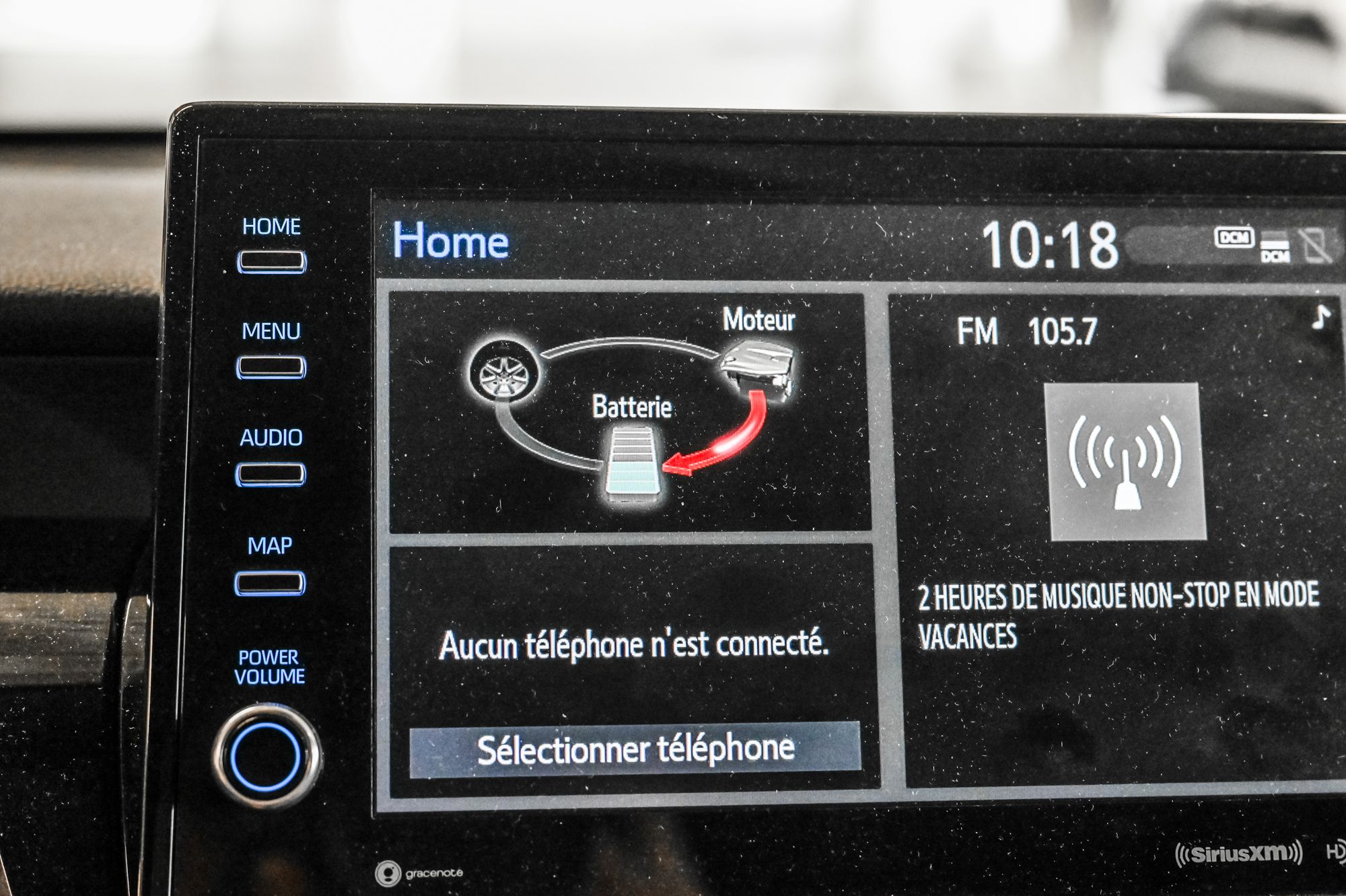 2022 Toyota Camry Hybrid in Verdun, Quebec