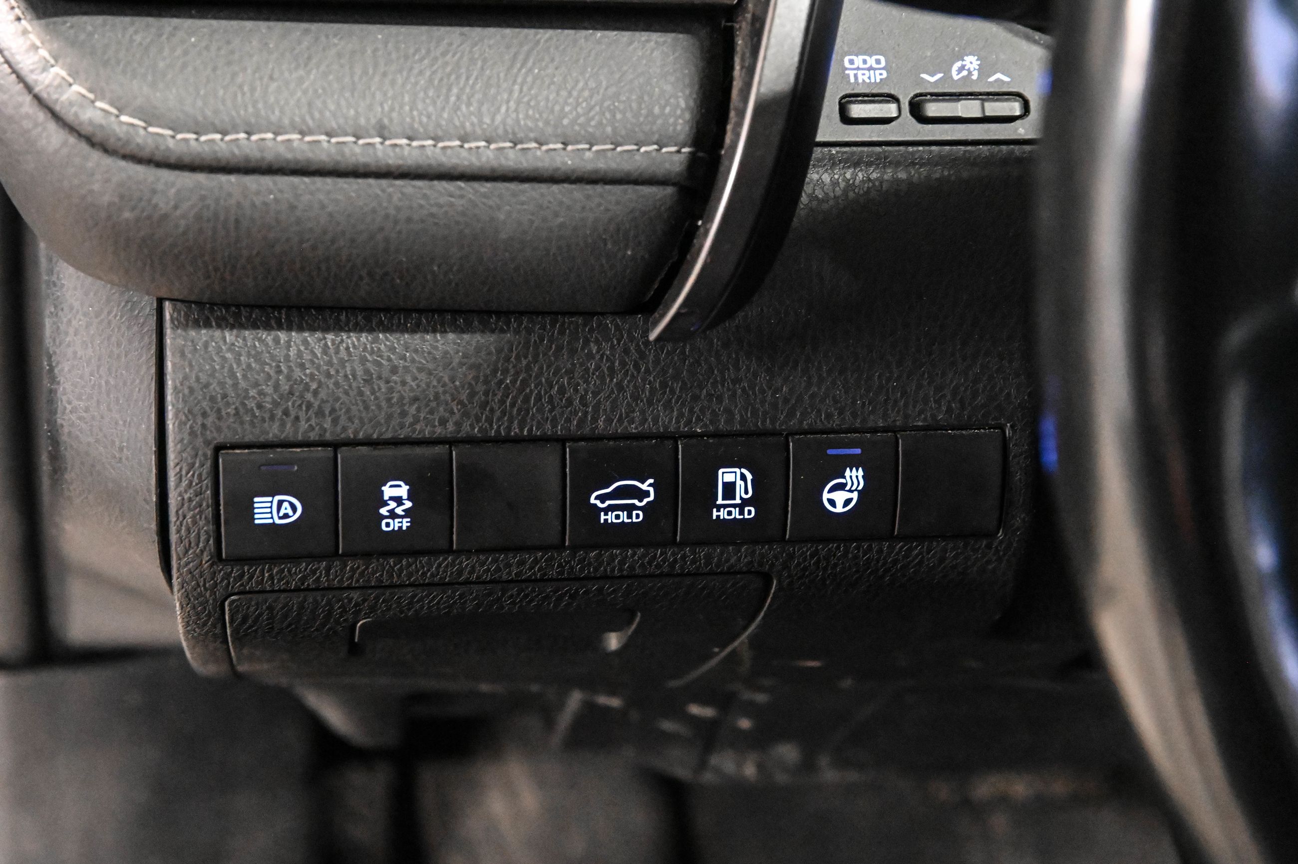 2023 Toyota Camry Hybrid