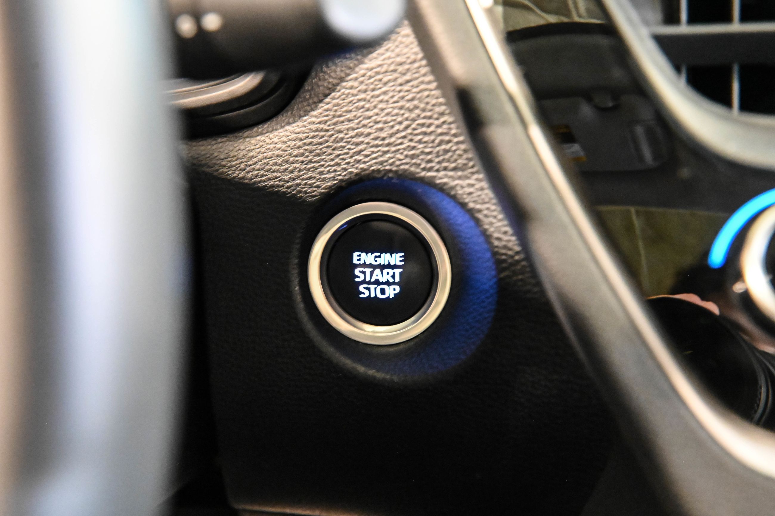 2022 Toyota COROLLA CROSS