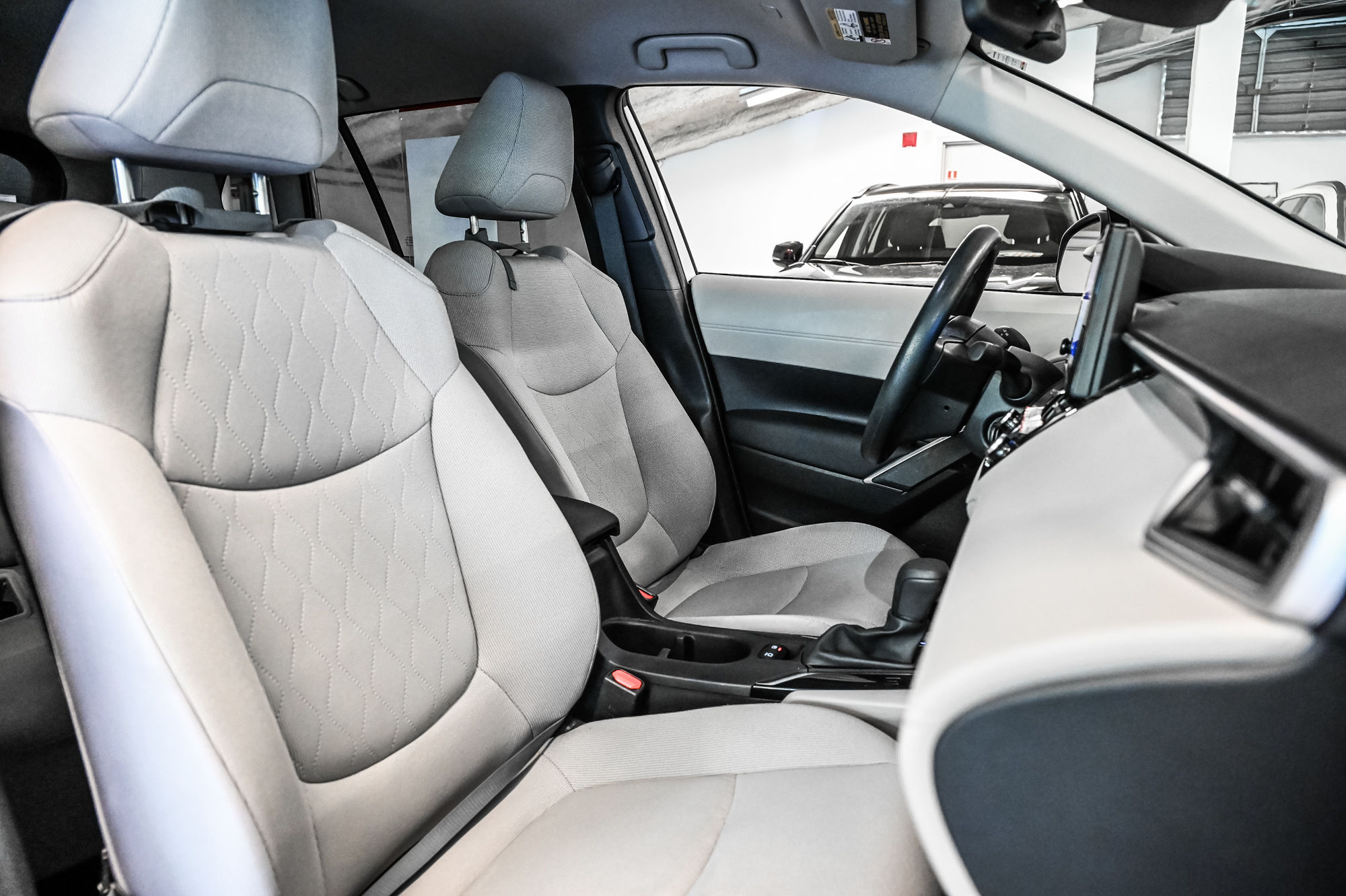Toyota COROLLA CROSS  2023 à Verdun, Québec